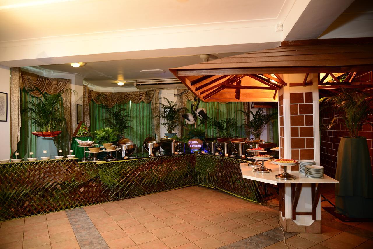 The Royal Mall Kandy Dış mekan fotoğraf